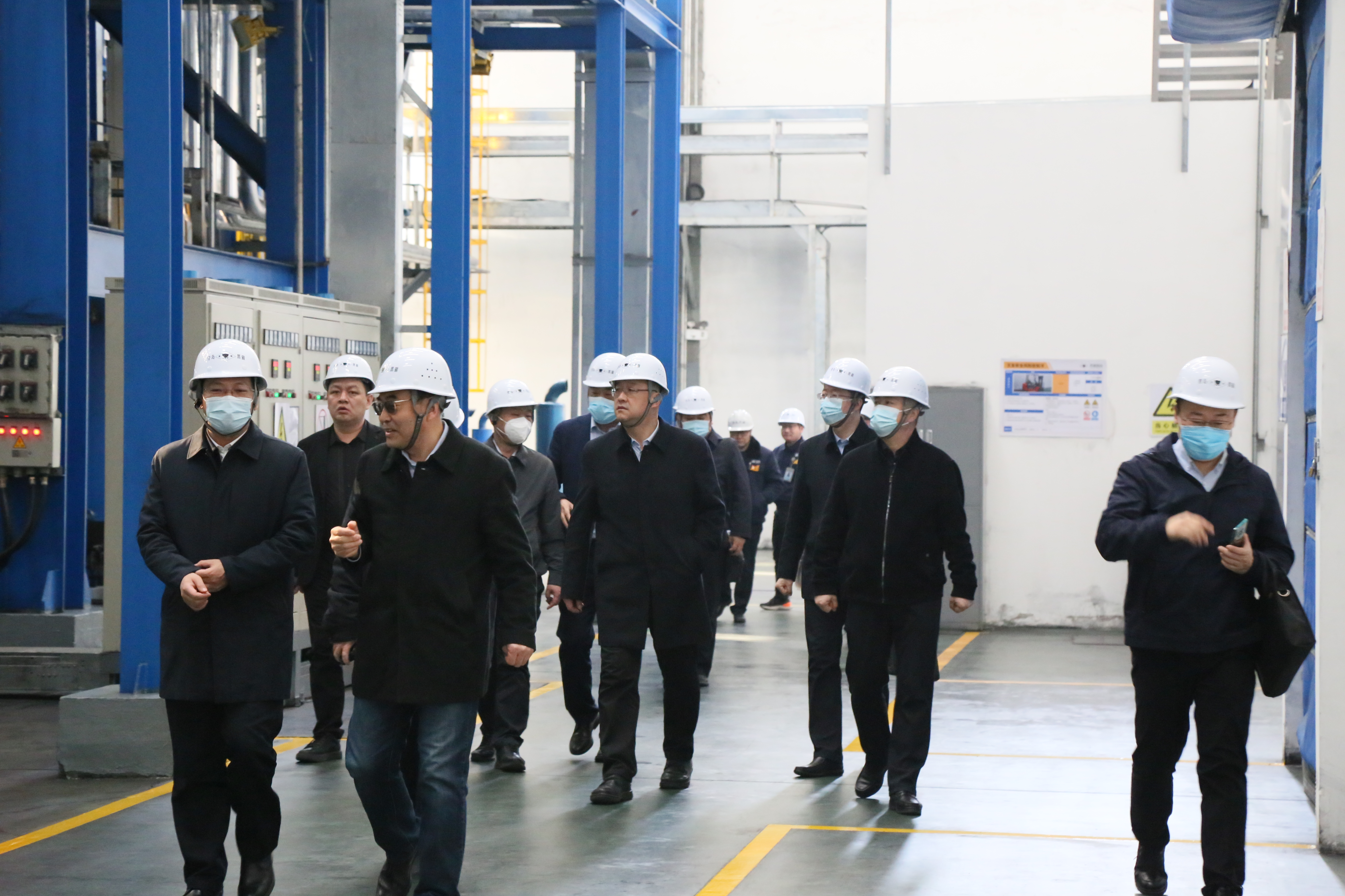 烏海市市委領(lǐng)導一行至青島黑貓研究院考察 (2).jpg 烏海市市委領(lǐng)導一行至青島黑貓研究院考察 (2).jpg