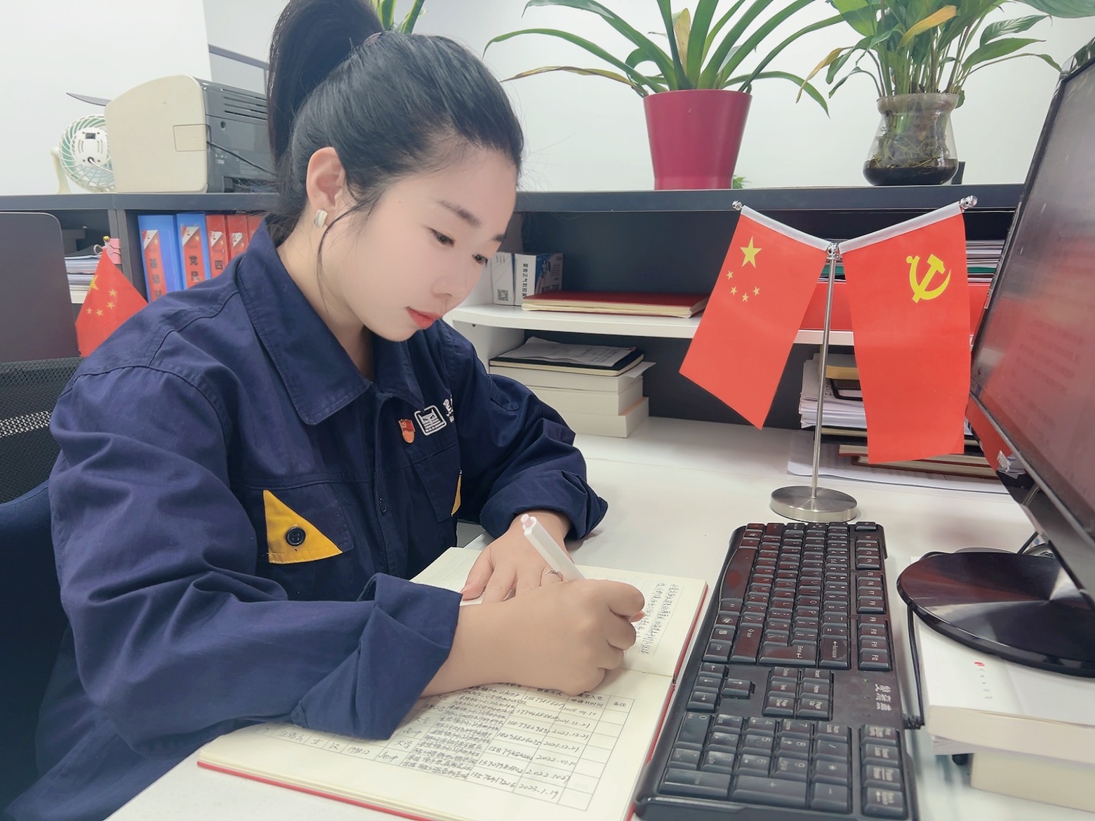 10fe090aee2251d40ea573523e7d978.jpg 10fe090aee2251d40ea573523e7d978.jpg